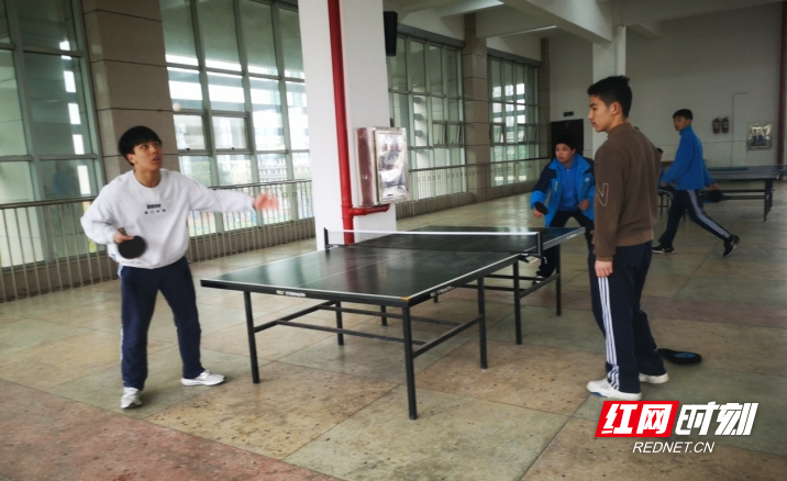 常德市五中开展校园乒乓球比赛