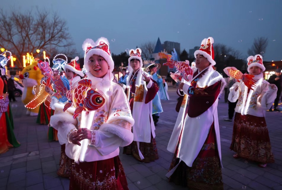 石景山游乐园"迎春庙会"将恢复举办,新春"灯火游园会"首亮相