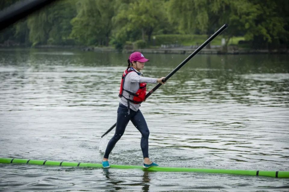 揭秘奇趣的"水上轻功",火遍全网的独竹漂运动"漂"到申城啦