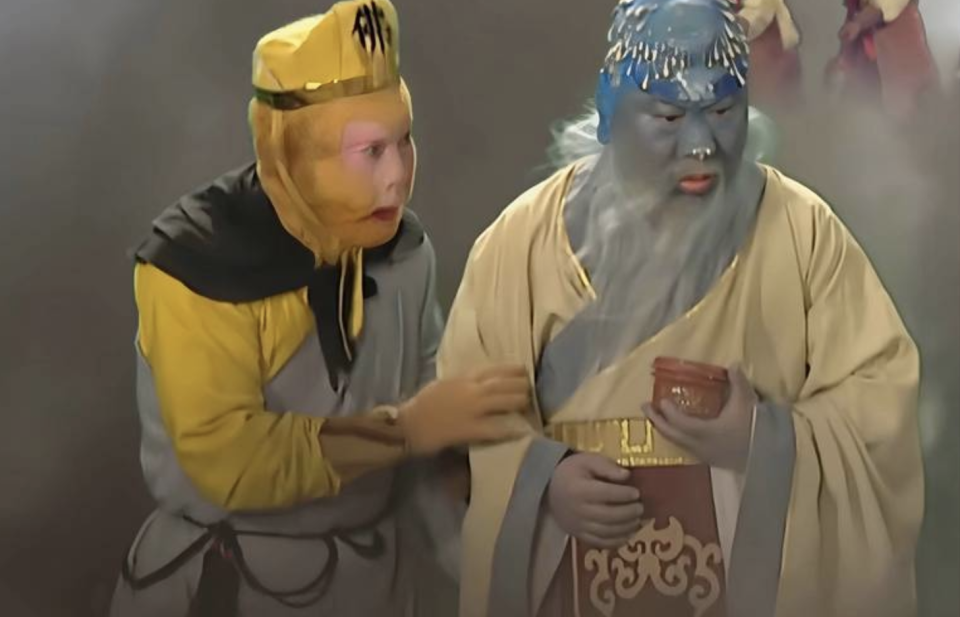 641