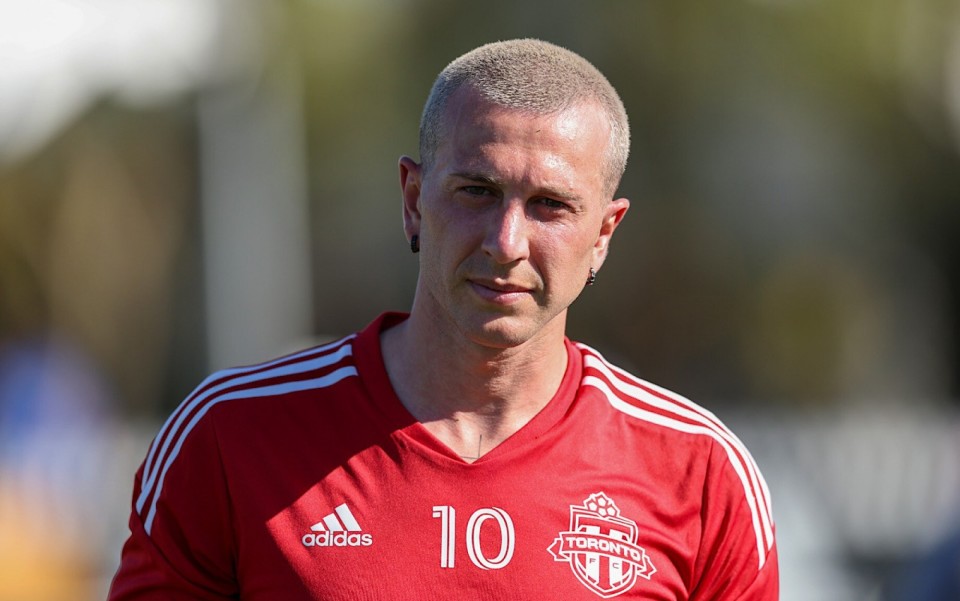 迪马:拉齐奥想签下贝尔纳代斯基,正在评估可能性