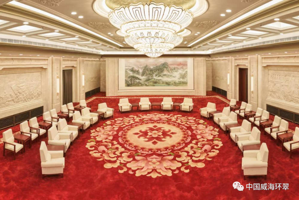 人民大会堂万人大礼堂内的中国红地毯,国家体育场"鸟巢"贵宾接待室内