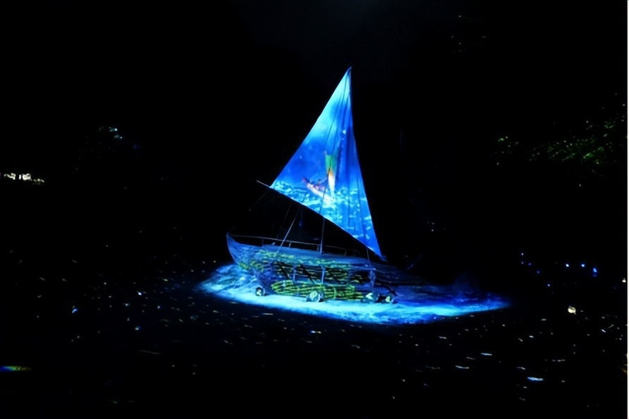 光峰科技再次荣膺6项阿拉丁神灯奖