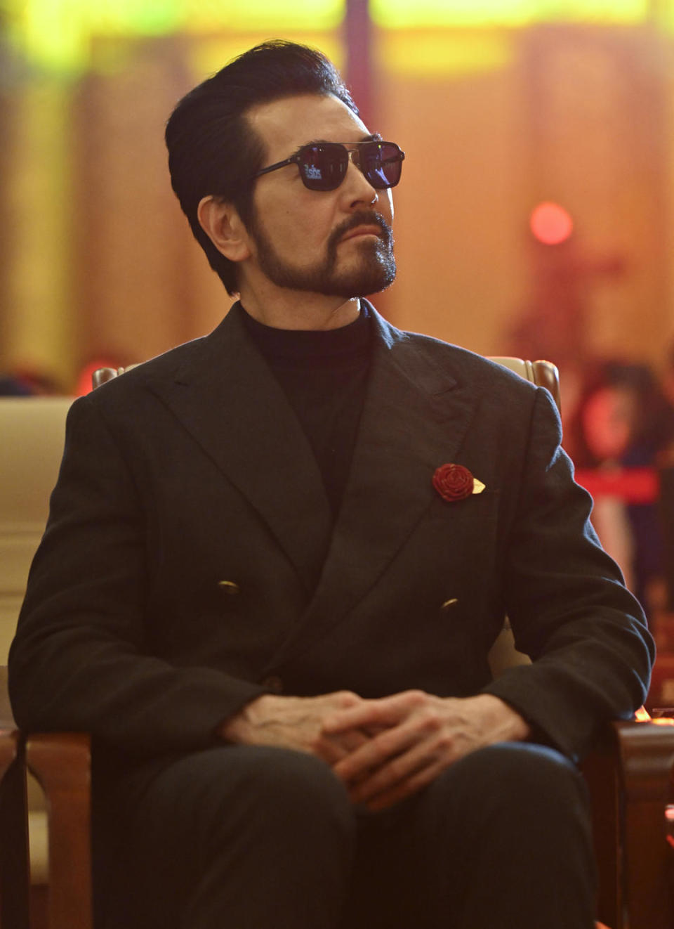 因为一件事费翔我被迫把胡子刮了