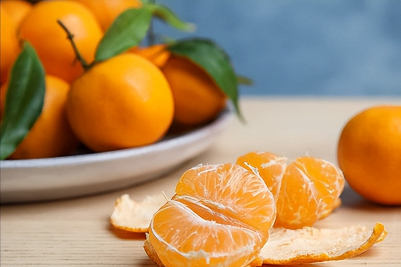 连吃5个橘子住进icu!只因这个疏忽,爱吃的人千万小心了_腾讯新闻