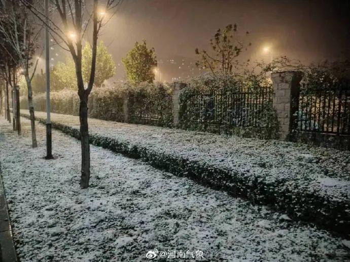 郑州迎来今冬第一场雪
