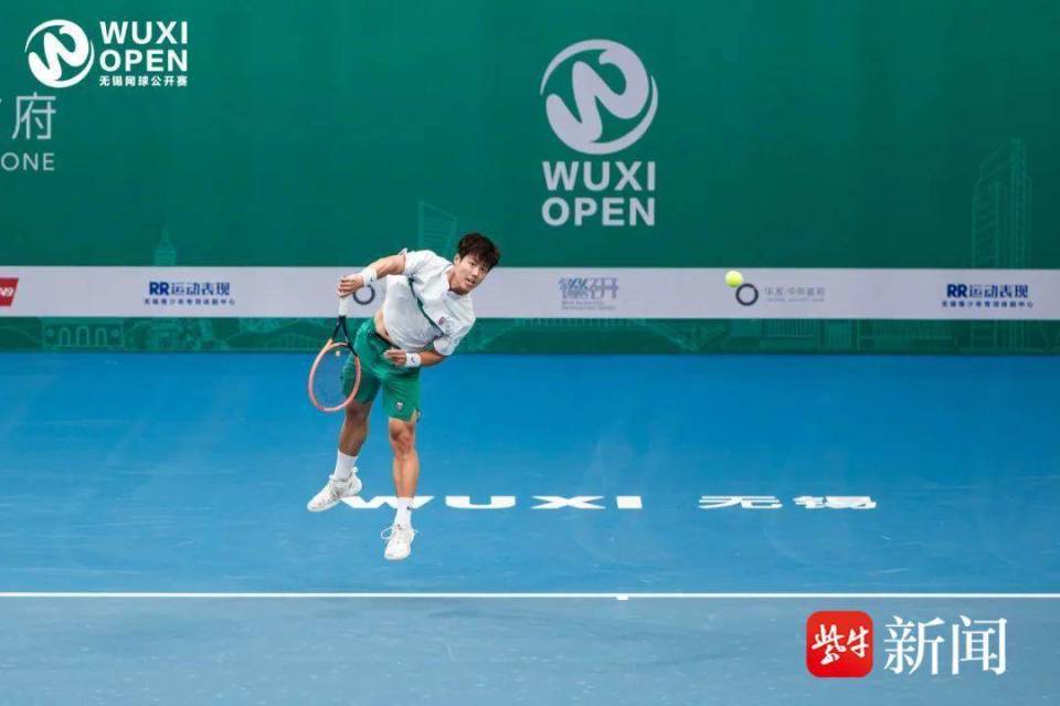 在昨晚结束的资格赛首轮争夺中,共有崔杰,孙发京,莫业聪,肖霖昂,柏衍