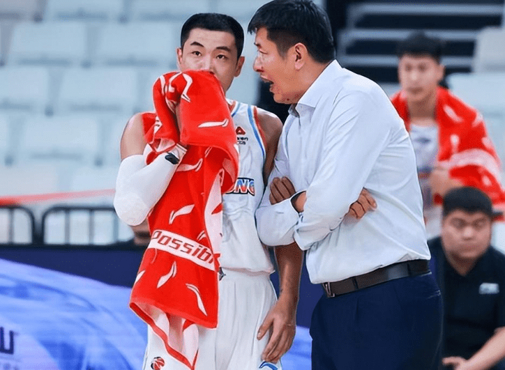 顶薪高诗岩被下放?