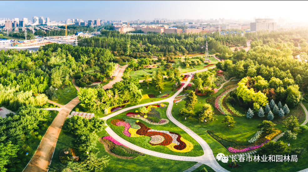 长春百花园是最写意的人生莳花弄草,修篱烹茶汲取《从百草园到三味