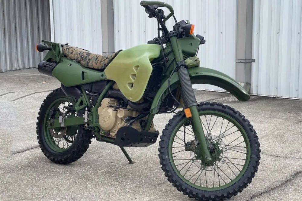 650的大单缸还没有电控,川崎klr650s凭什么备受海外市场青睐_腾讯新闻