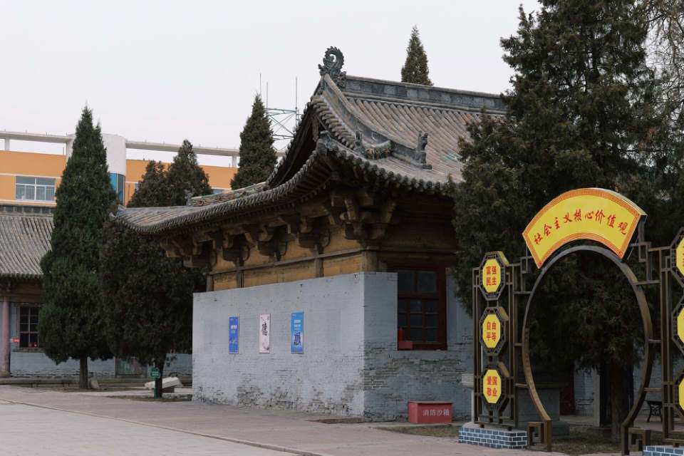 比山西平遥更小众,距太原21分钟的千年古城,人少景美古迹还很丰富