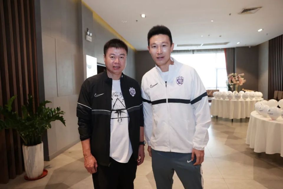 在天津足球史册上,有属于他们的光辉一页,而今,他们将书写新的篇章!