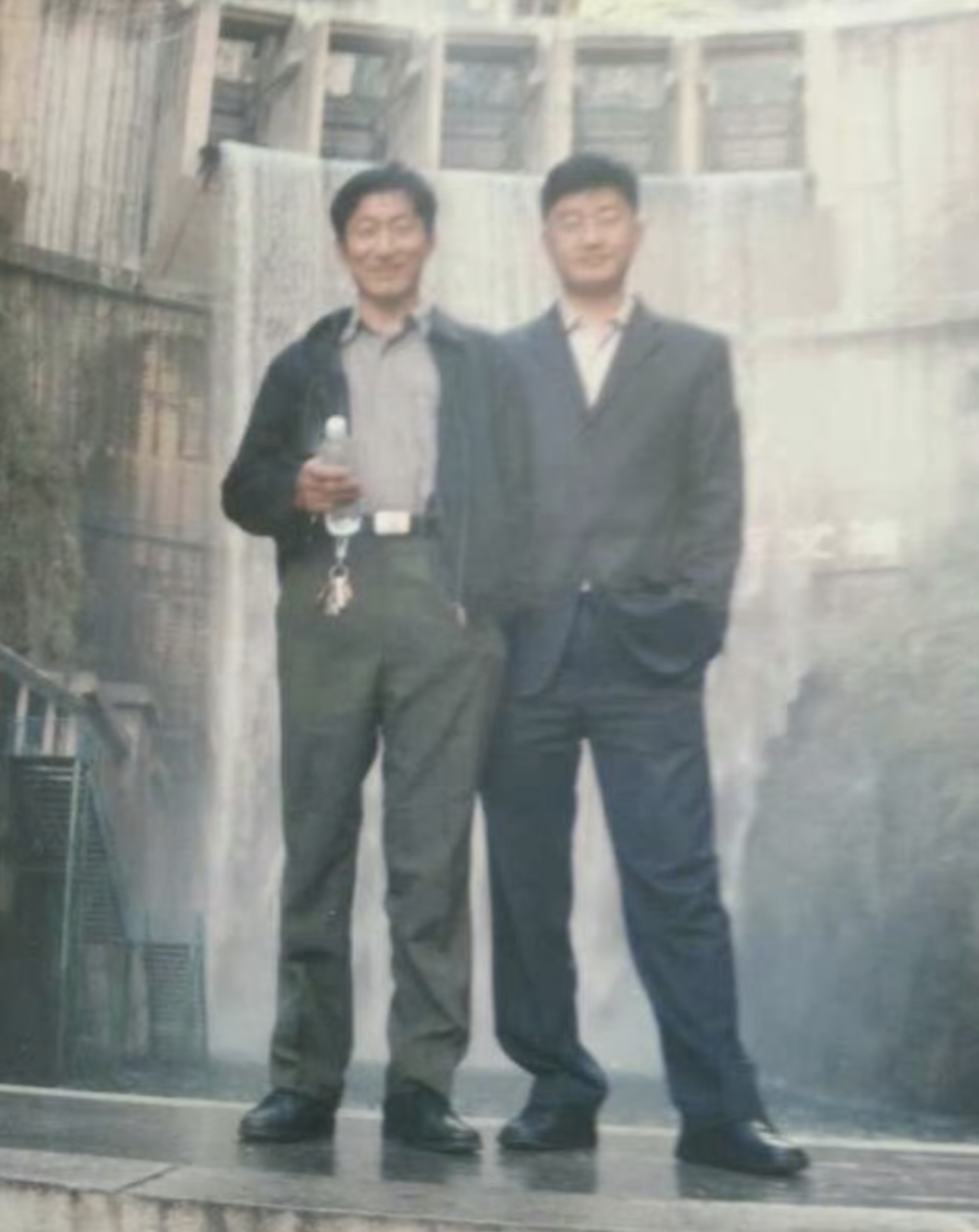 也自此,7月3日这天成了运良的店庆日.