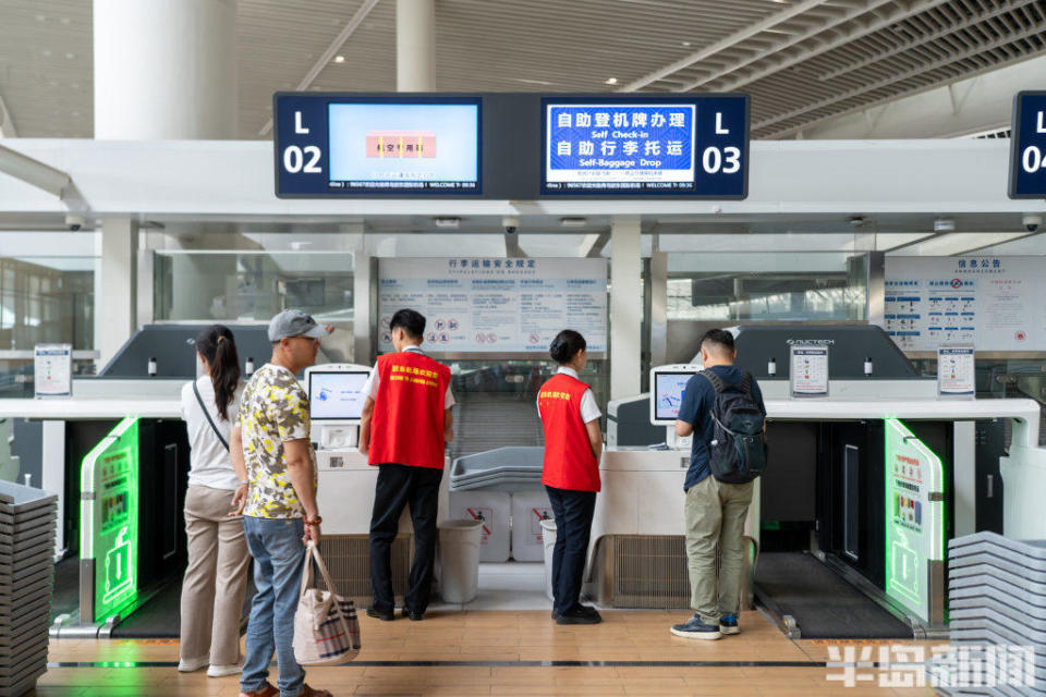 为进一步提升首尔快线舒适度,青岛机场积极协调航空公司增加宽体机