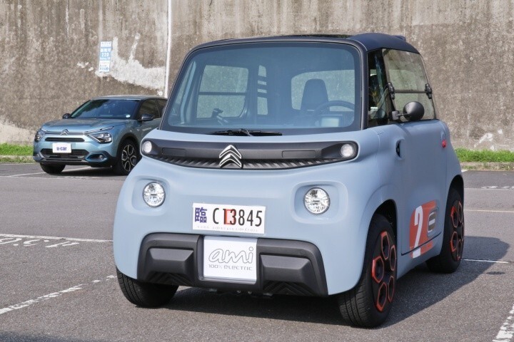 地表上没有别的电动车比它更可爱,实车实拍雪铁龙ami