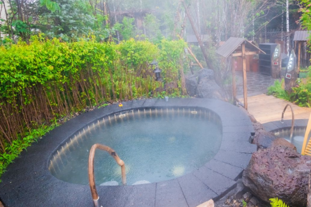 99推荐打卡:长白山天沐温泉/相信你也会为溯溪而着迷/夏日降温大法