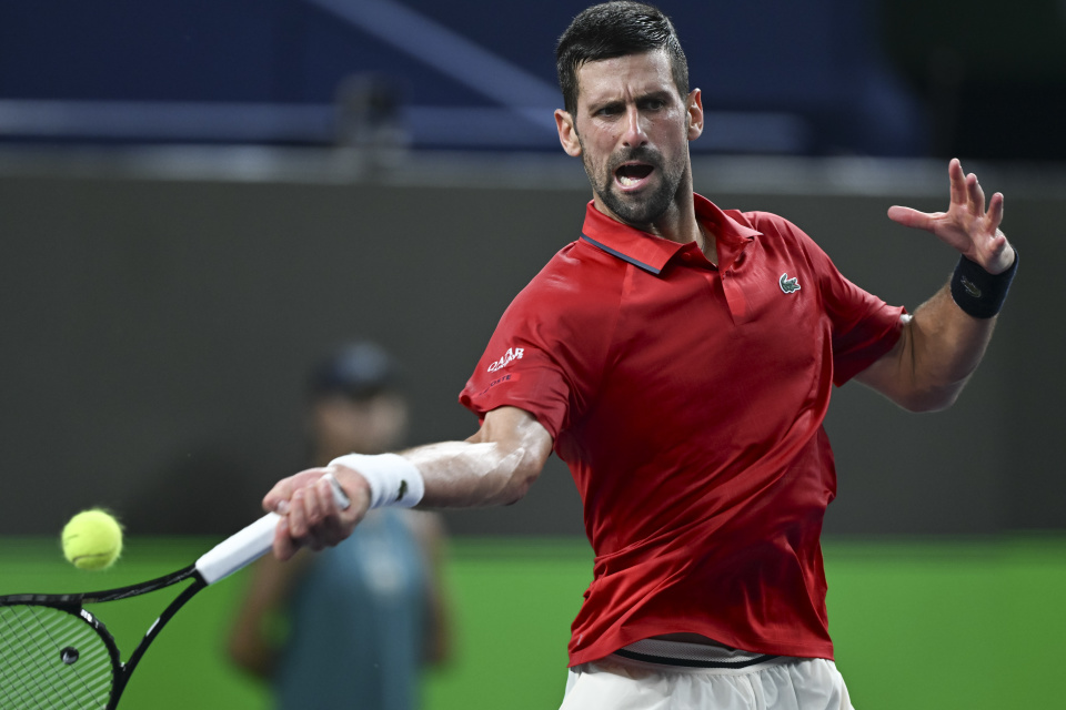 网球——上海大师赛：焦科维奇止步四强