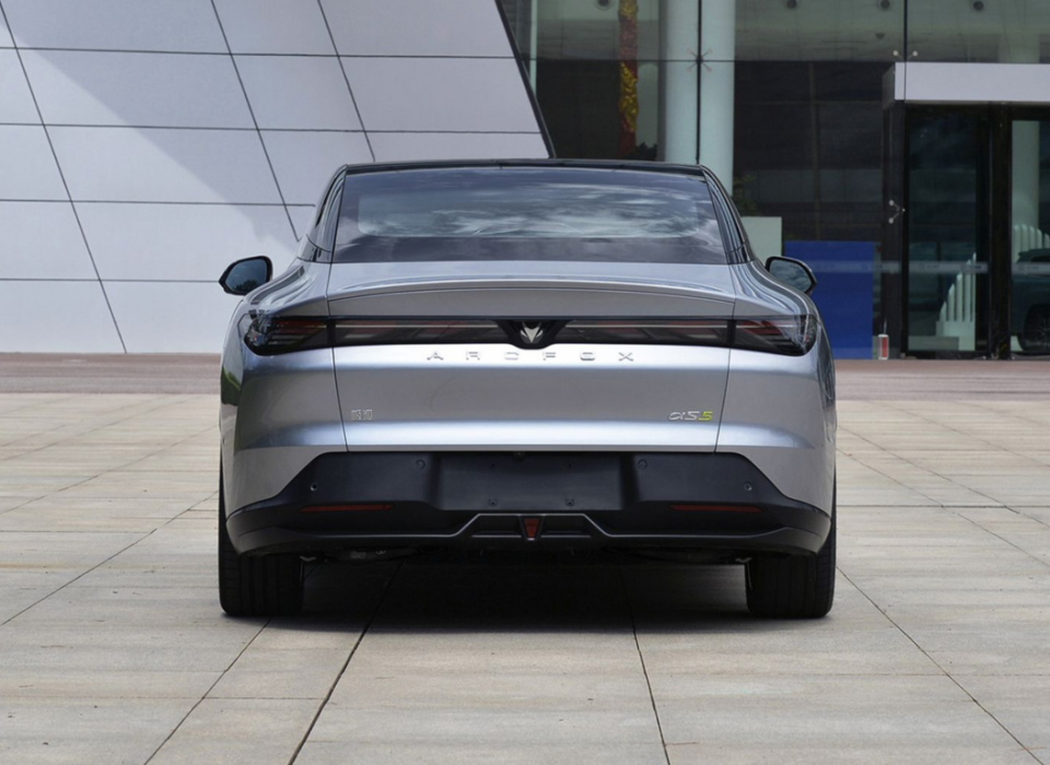 极狐阿尔法s5亮相售价或20万内