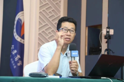 创发讲坛丨迎风而上 李显峰教你中小企业如何在内卷时代胜出