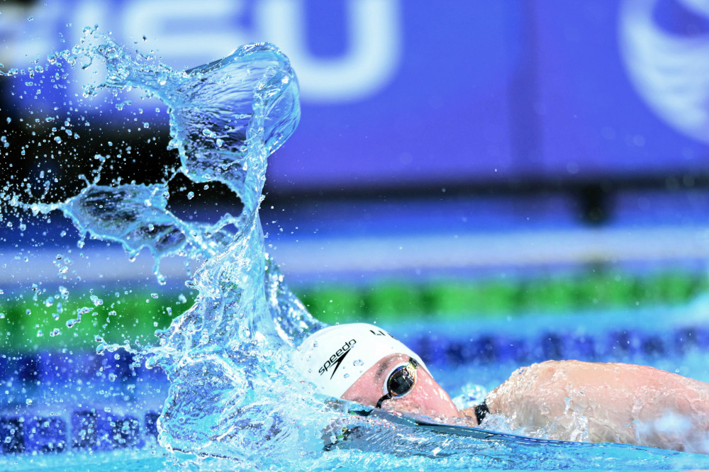 成都大运会游泳女子800米自由泳决赛李冰洁夺冠2