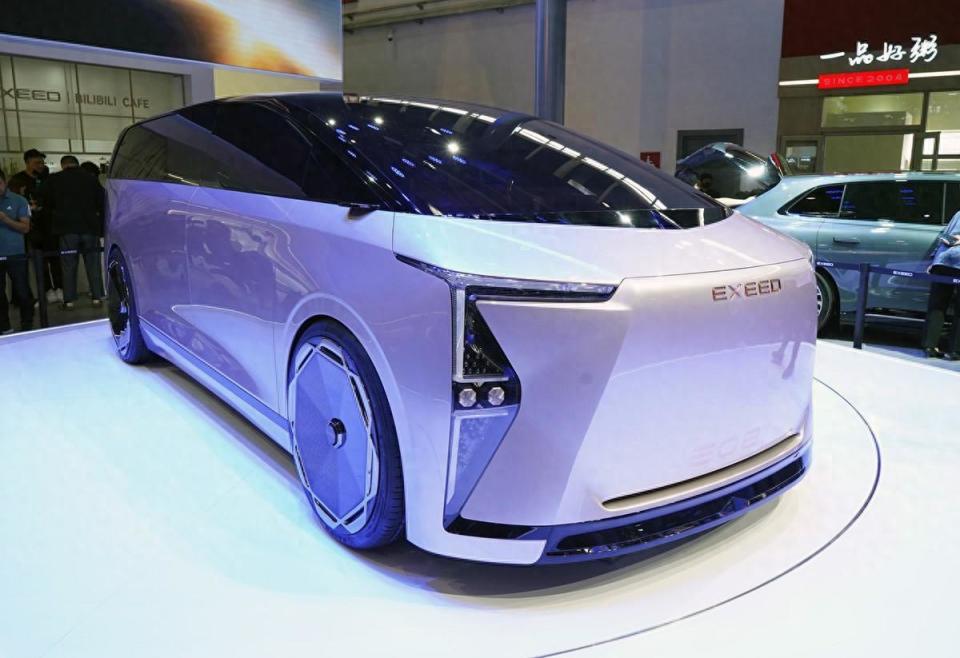 奇瑞全新mpv概念车亮相,车长超5.2米,侧滑门,2 2 3座椅布局