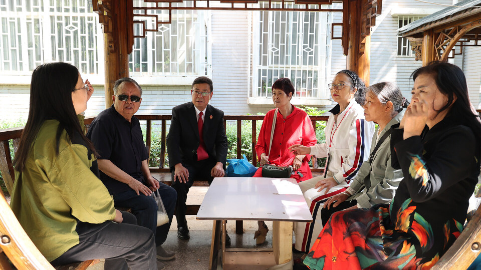 温情巧解民生结麒麟区白石江街道人民调解二三事