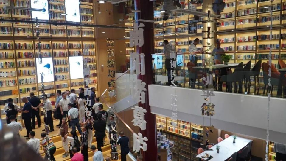 活动地点:子云书院活动时间:6月9日端午节绘本分享会活动地点:文庙