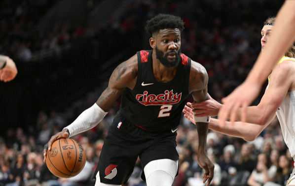 湖人补强禁区机会来了！NBA状元中锋被开拓者买断