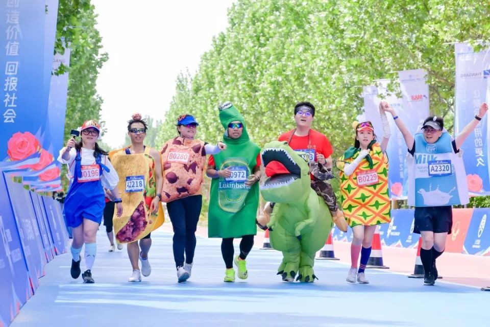 4月27日2024北京花马在大兴即将开跑