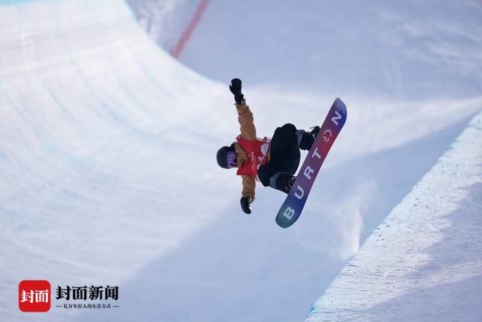 十四冬u型场地技巧赛决赛四川选手邱冷摘铜图集