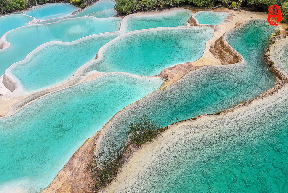 九寨沟有个姐妹景区,融九寨与黄龙于一体,美如仙境却鲜为人知