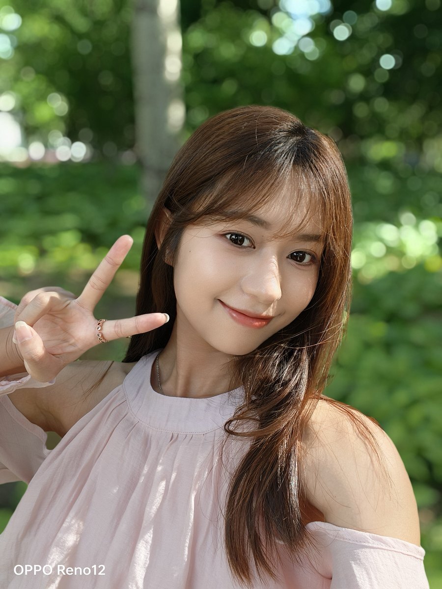 首款支持美颜实况照片发布的安卓手机 oppo reno12评测