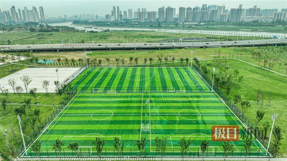 www,ucs21,com|体育公园试运营,花田花海盛放,建设中的汉江南岸迎来