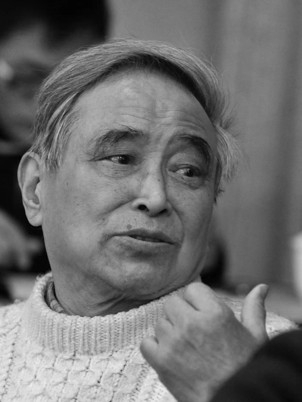 前新华社摄影记者杨溥涛去世,他拍下鲁迅迁葬虹口公园的画面