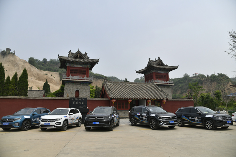 据巩义石窟寺工作人员介绍,巩义石窟寺初名希玄寺,是北魏皇帝,皇后