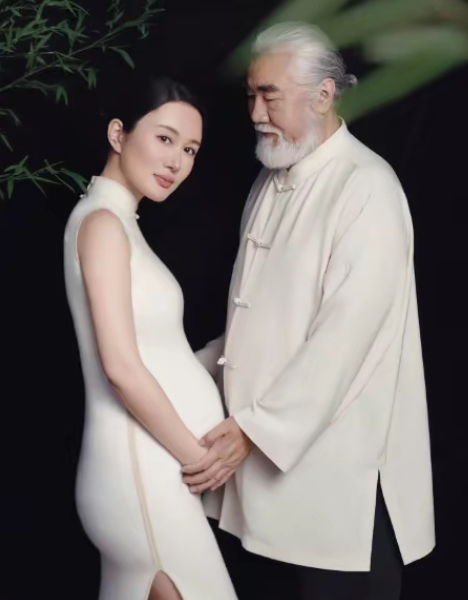 张纪中老婆照片图片