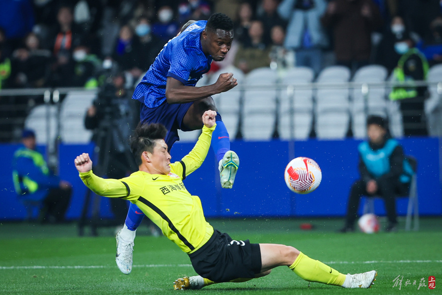 上海申花20青岛西海岸迎来新赛季两连胜