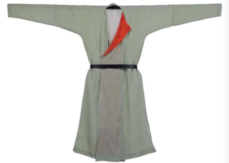 "国风溯源"东华唐代服饰复原展亮相中国国际服博会