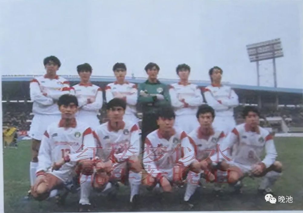 Dalian Football History Today： 1994 Dalian Wanda 7 players out of the Armor A Star Game 5-2 Southern Team