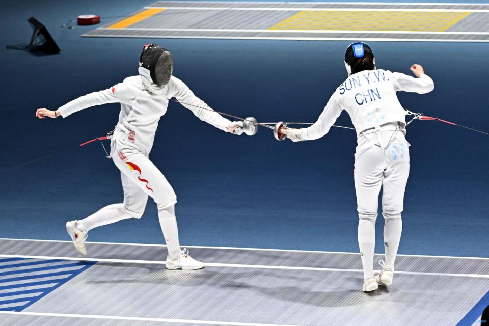 击剑团体赛 中国剑客遭遇"无情剑"_腾讯新闻