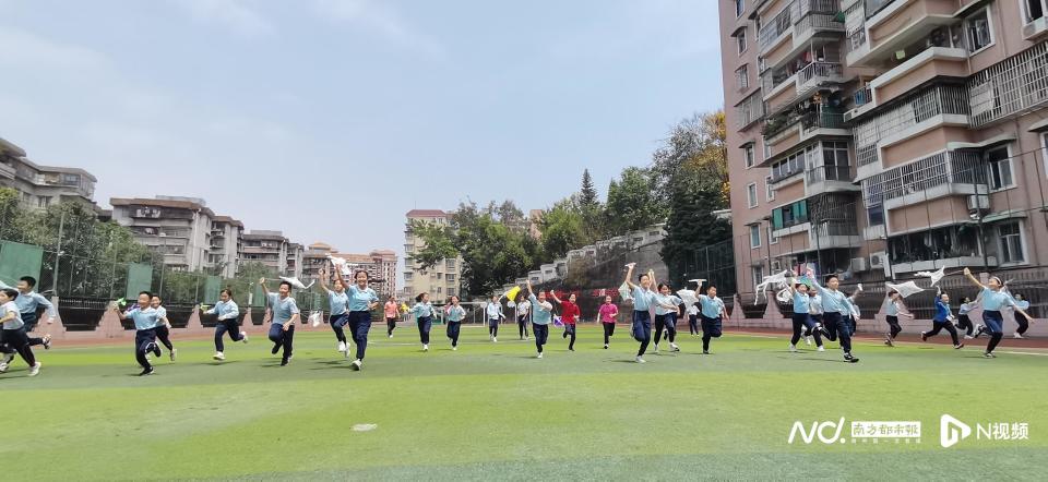 广州桂花岗小学图片