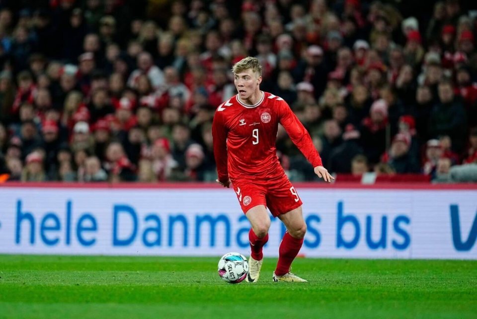 霍伊伦德下赛季或穿曼联9号自曝进球秘诀滕哈格看好必成大器