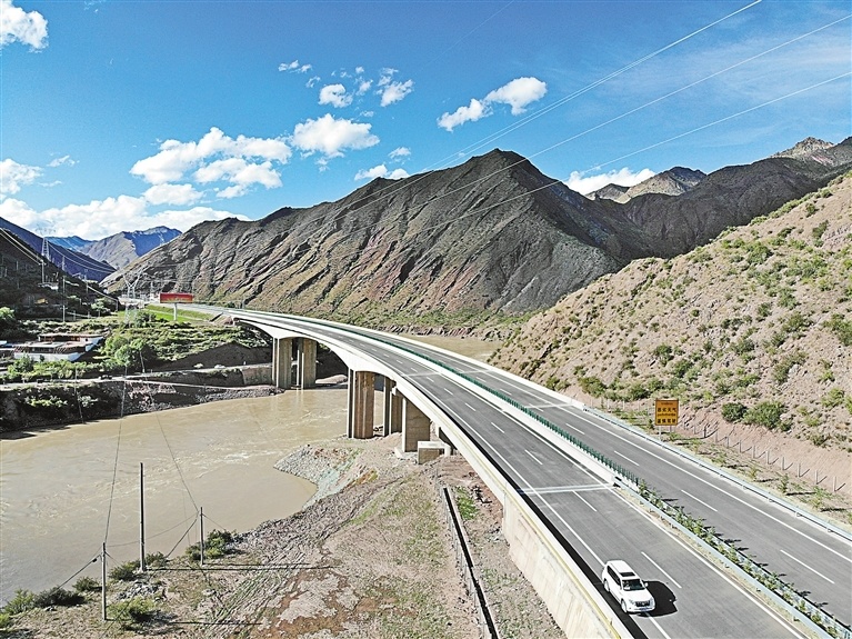 "五城三小时经济圈":"圈"出便捷新生活 赋予发展新动能