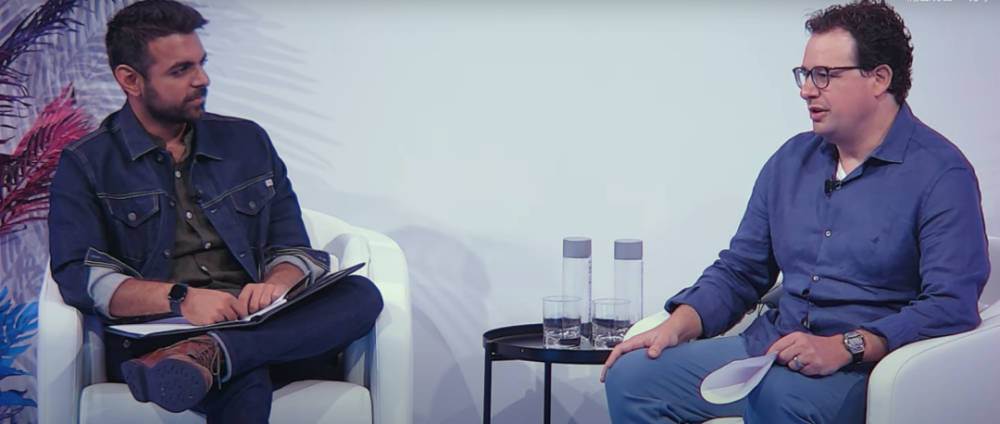 Anthropic CEO Dario Amodei :如何用“AI自监督”来改进AI · 原文图片 1