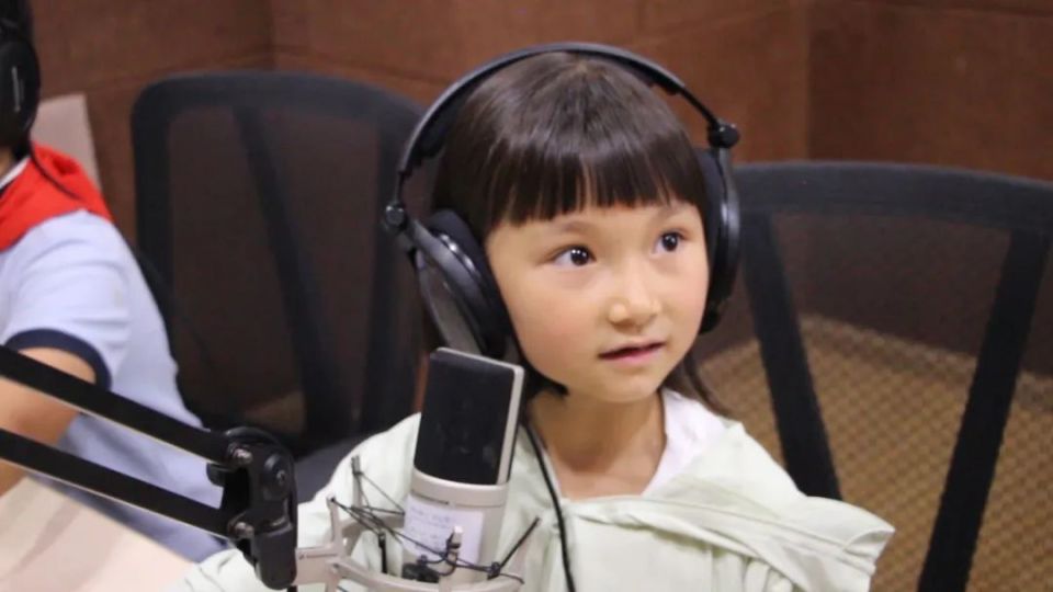 昆明广播电视台全城招募小主持人,优秀节目!