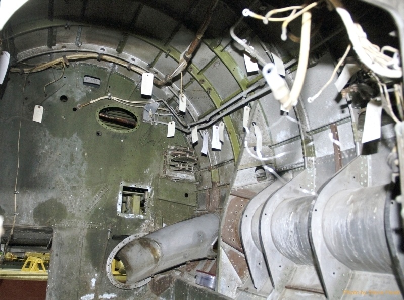 二战b-17 轰炸机内部涂装颜色考证(第二部分)_腾讯新闻