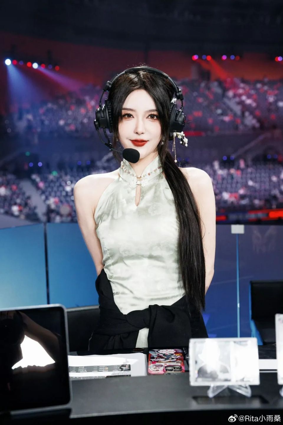 rita最新直播被质疑整容,rita:没开美颜滤镜,不爱看别看!