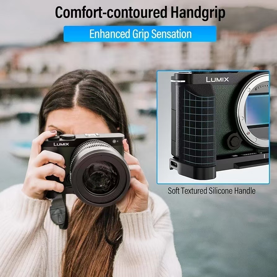 松下 lumix s9 相机更多海报曝光:翻转屏,有望售 1499 美元