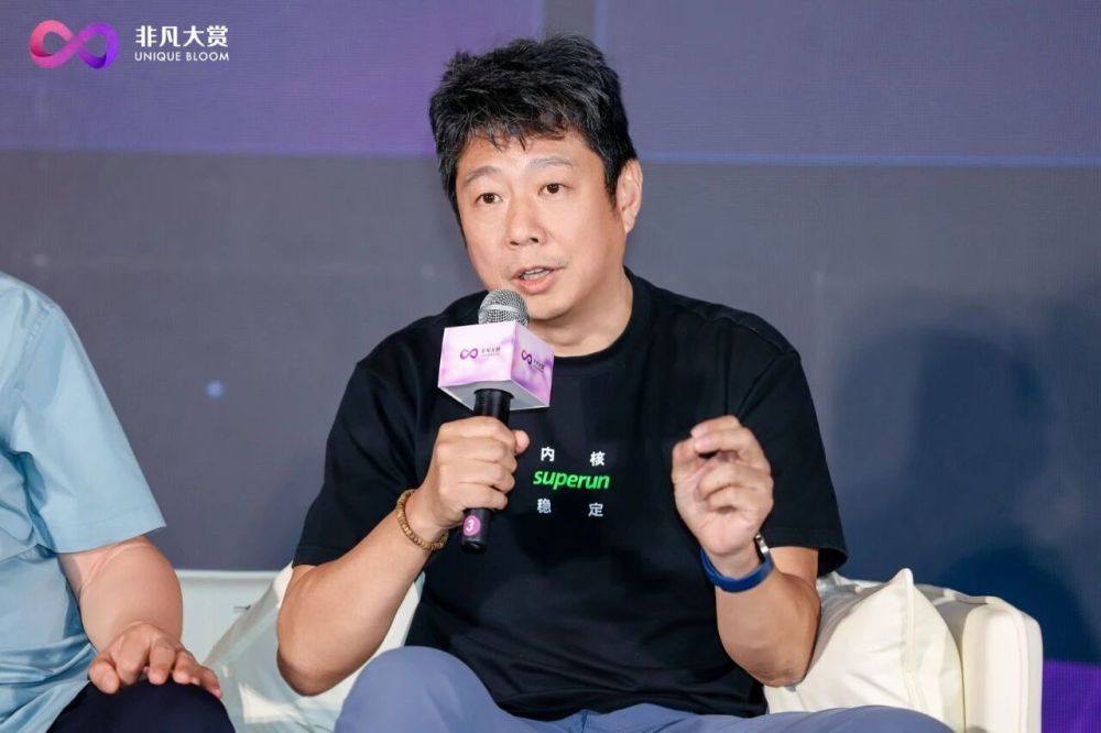 一个人，零代码，年入600万：那些曾被砍掉的长尾需求，正被AI悄悄复活 · 原文图片 2