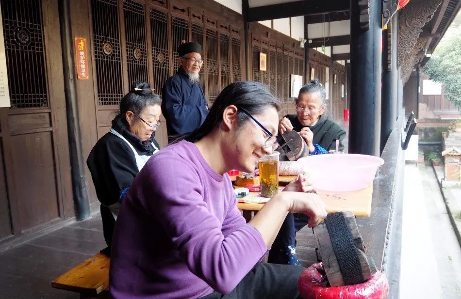 非遗95后的非遗传承人张铭涛刁觉民